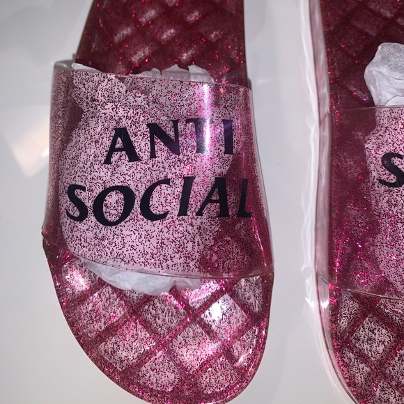 🎉HOST PICK! Anti Social Social Club Glitter Slide PRICE is FiRM - Picture 5 of 12